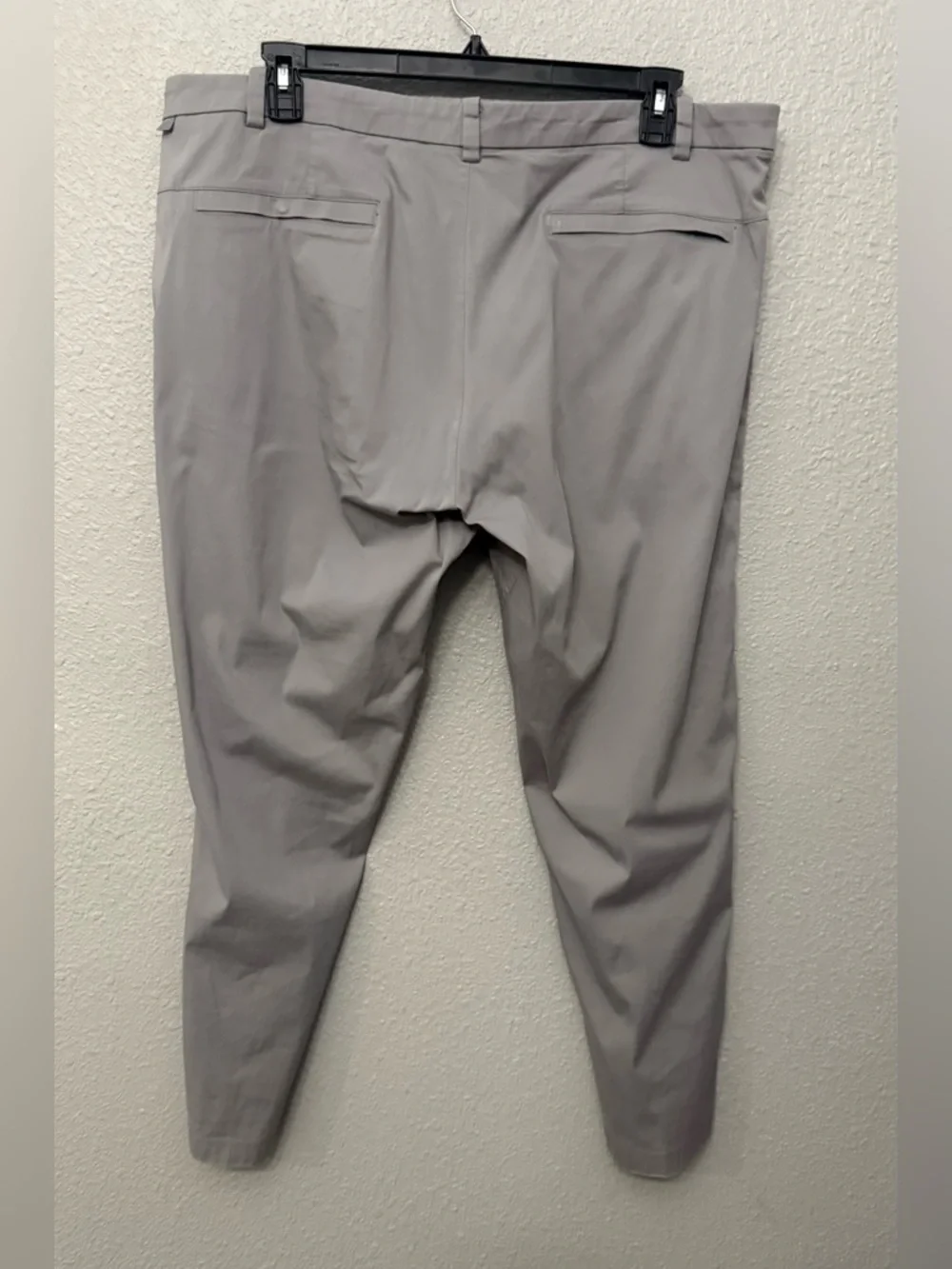 Lululemon Commission Pants size 40